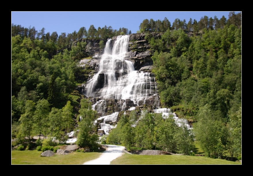 Tvindefossen, Norsko